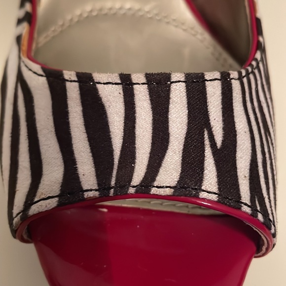 WORN ONCE- Cool zebra print heels with red patent leather border and toe. - Picture 6 of 6